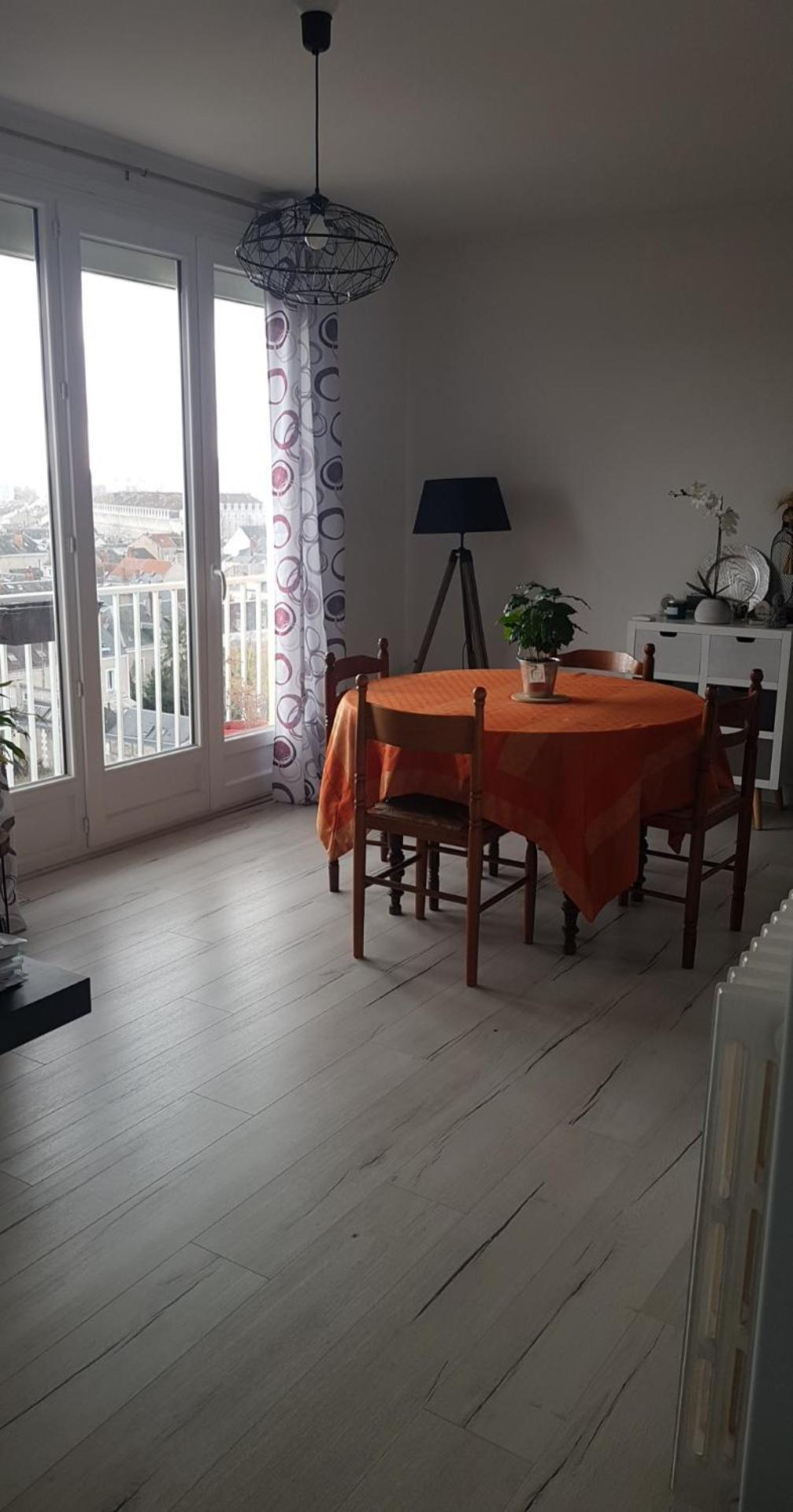 Celeste Privatunterkunft Tours